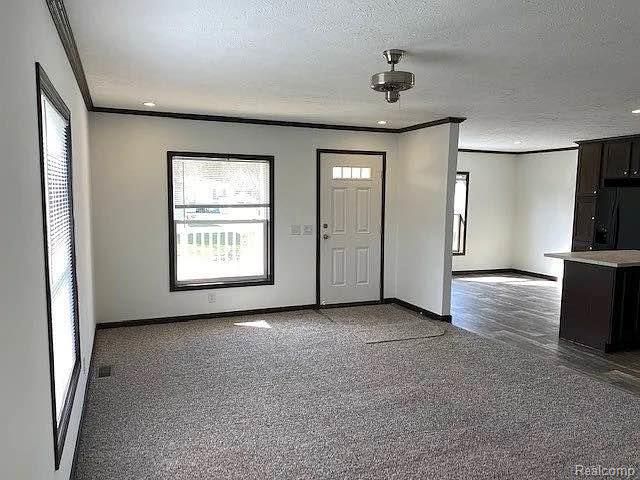 6421 Breezeway Drive, Brighton, MI 48114