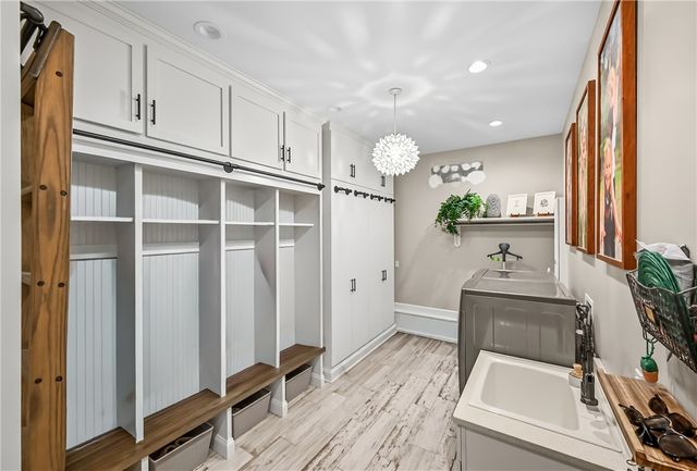 2489 Maria Lane, Hermitage, PA 16148