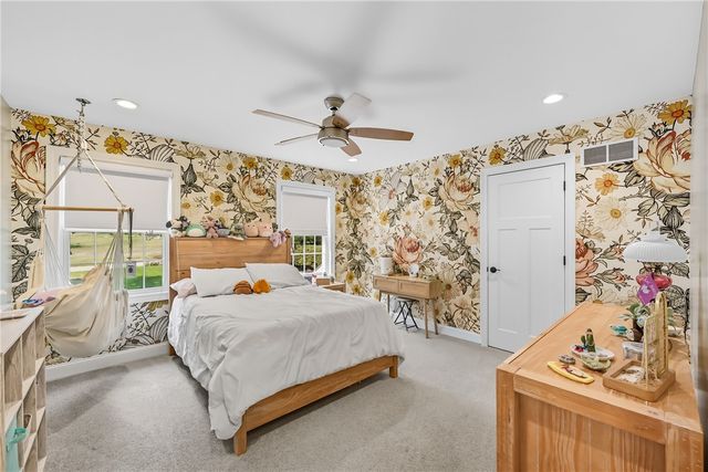 2489 Maria Lane, Hermitage, PA 16148