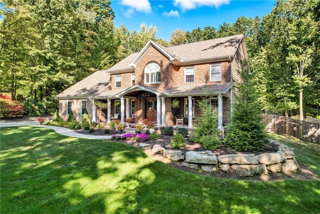 2489 Maria Lane, Hermitage, PA 16148