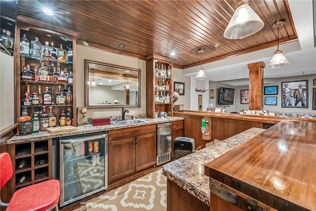 2489 Maria Lane, Hermitage, PA 16148