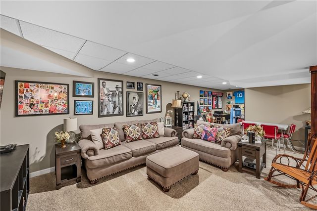 2489 Maria Lane, Hermitage, PA 16148