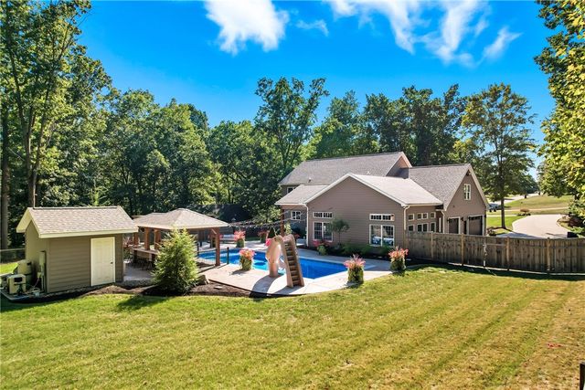 2489 Maria Lane, Hermitage, PA 16148