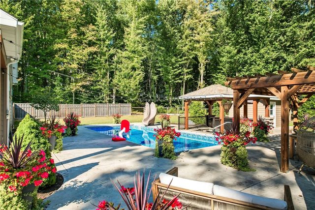 2489 Maria Lane, Hermitage, PA 16148