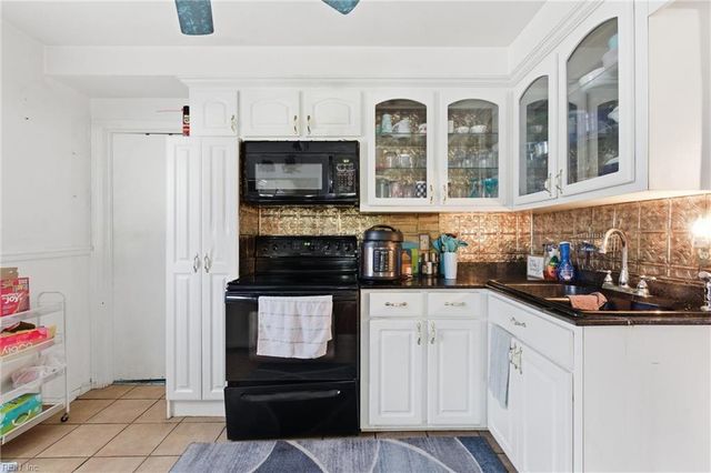 2334 McKann AVE, Norfolk, VA 23509