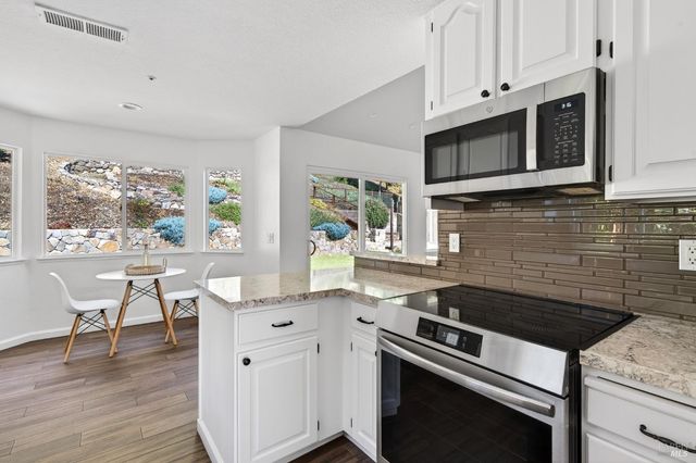 3336 Brittany Cir, Napa, CA 94558