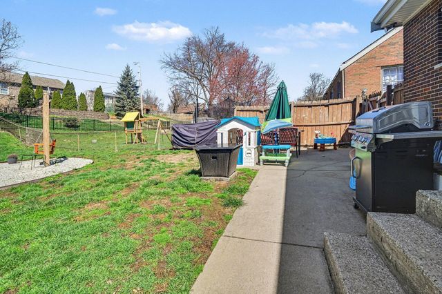 4112 Lloyd Avenue, Erlanger, KY 41018