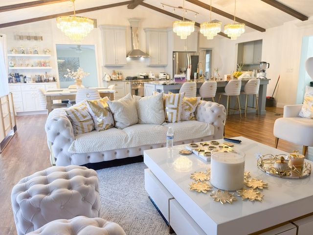 2426 GRESHAM DRIVE, Orlando, FL 32807