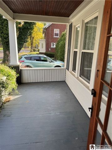 9 Willowbrook Avenue, Dunkirk, NY 14048