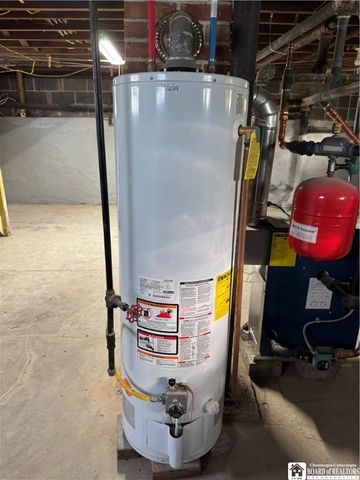 9 Willowbrook Avenue, Dunkirk, NY 14048