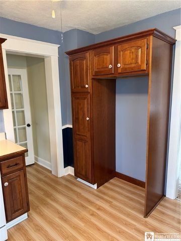 9 Willowbrook Avenue, Dunkirk, NY 14048