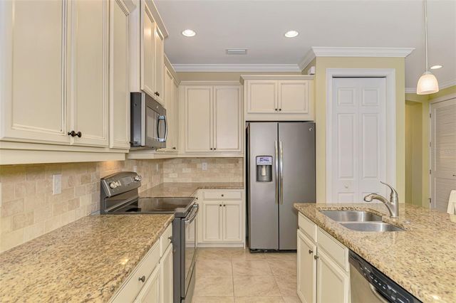 11455 BLACKFIN STREET, Venice, FL 34292