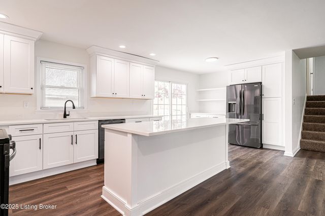 3801 Iron Horse Way, Louisville, KY 40272