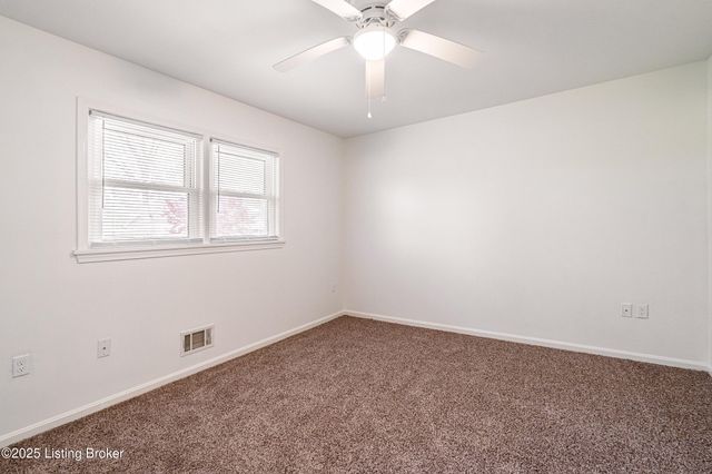 3801 Iron Horse Way, Louisville, KY 40272