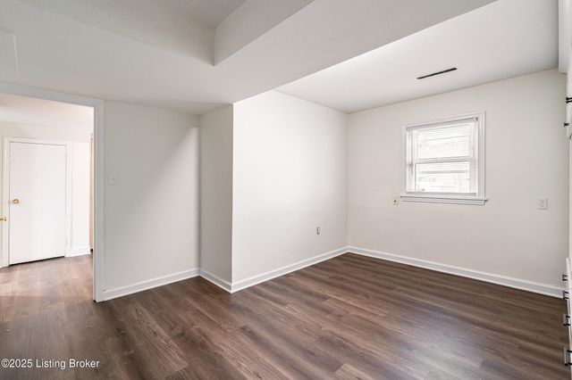 3801 Iron Horse Way, Louisville, KY 40272