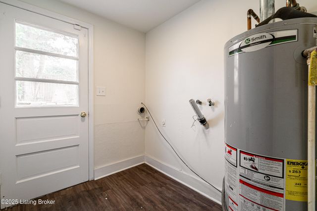 3801 Iron Horse Way, Louisville, KY 40272