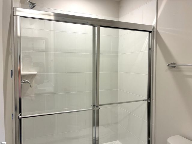 7 Pikewood Lane, Greenville, SC 29607