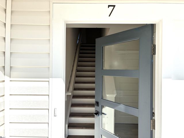 7 Pikewood Lane, Greenville, SC 29607