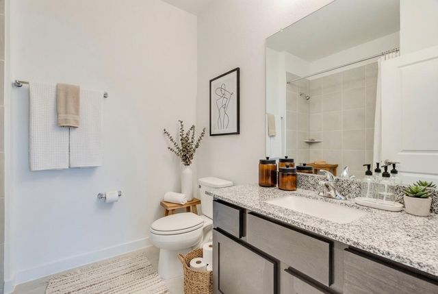 2217 Sondrio BND, Leander, TX 78641