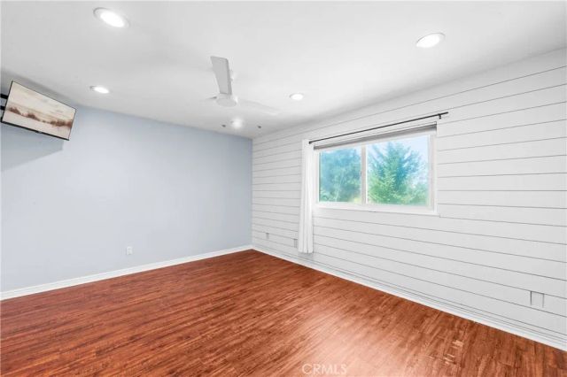 17327 Apel Lane, Huntington Beach, CA 92649