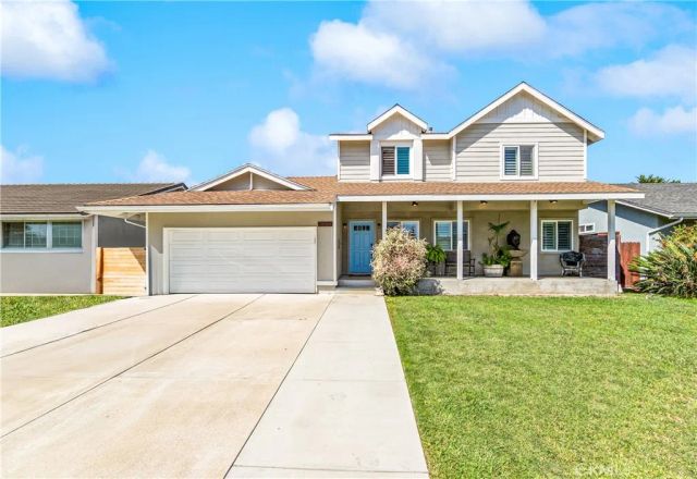17327 Apel Lane, Huntington Beach, CA 92649