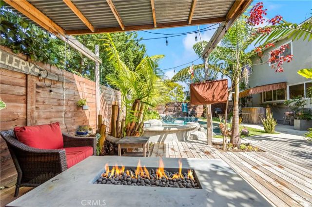 17327 Apel Lane, Huntington Beach, CA 92649