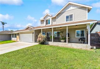 17327 Apel Lane, Huntington Beach, CA 92649