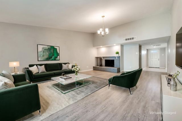 2043 Chatsworth Road, Carrollton, TX 75007