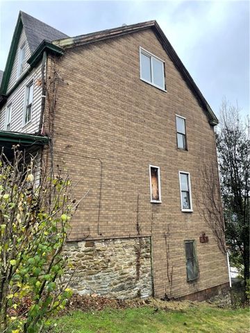 219 W 9th Ave, West Homestead, PA 15120