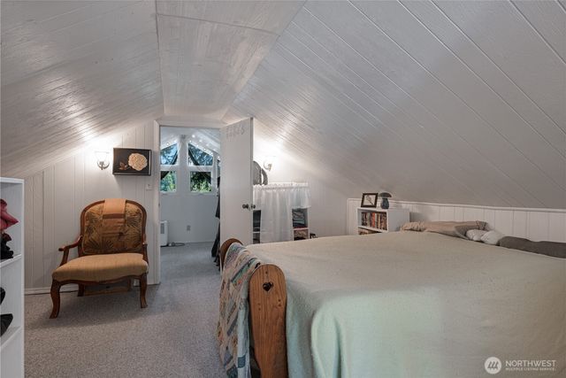 711 E Herron Boulevard NW, Lakebay, WA 98349