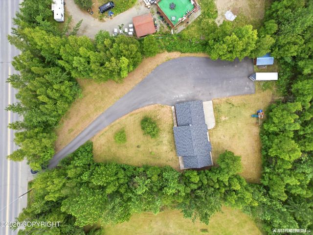 900 W Spruce Avenue, Wasilla, AK 99654