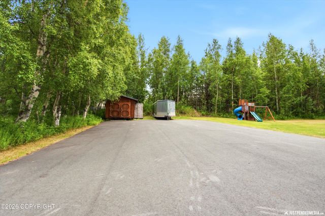 900 W Spruce Avenue, Wasilla, AK 99654