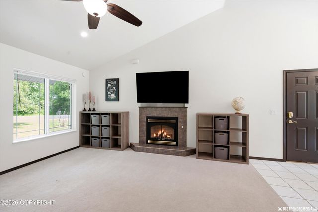 900 W Spruce Avenue, Wasilla, AK 99654