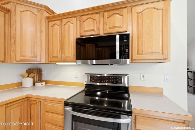 900 W Spruce Avenue, Wasilla, AK 99654