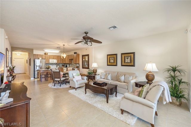 9631 Spanish Moss WAY 3922, Bonita Springs, FL 34135