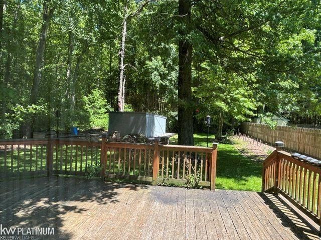 9083 Island Drive, Clay Twp, MI 48001