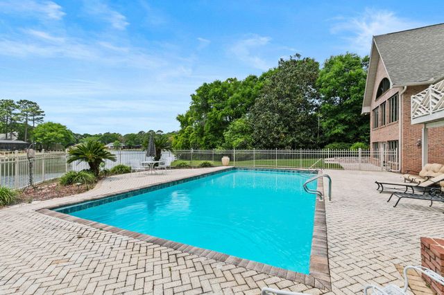 11 Kristin Circle, Niceville, FL 32578