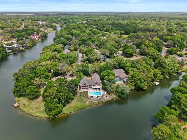 11 Kristin Circle, Niceville, FL 32578