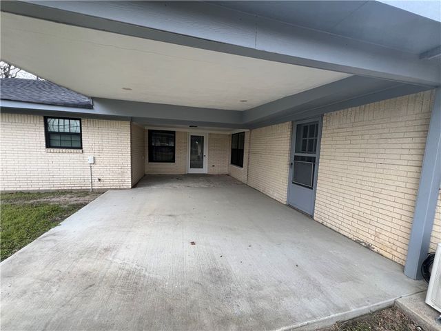 410 Fairway Drive, Bryan, TX 77801