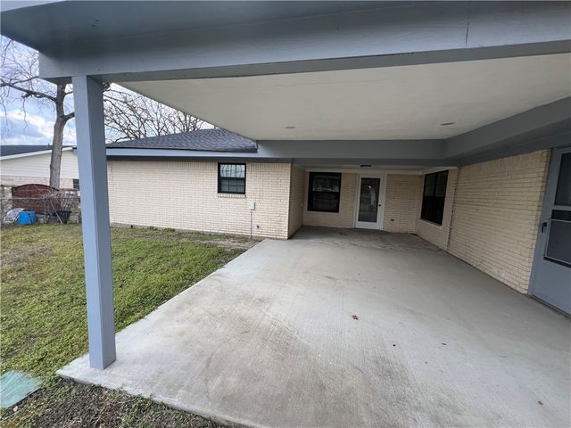 410 Fairway Drive, Bryan, TX 77801