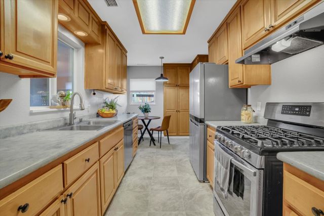 24557 Pontiac Street, Hayward, CA 94544