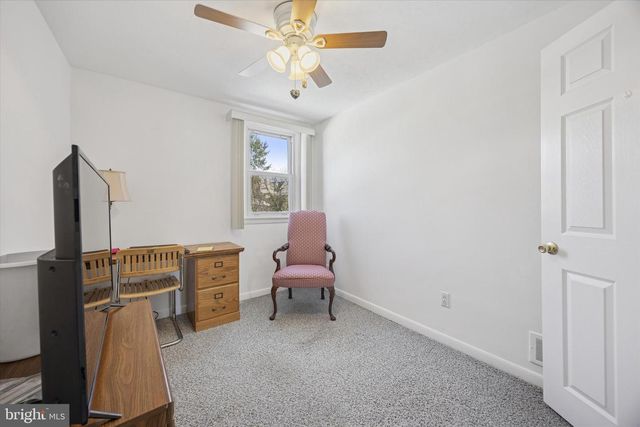 2757 SAINT MARYS RD, Ardmore, PA 19003