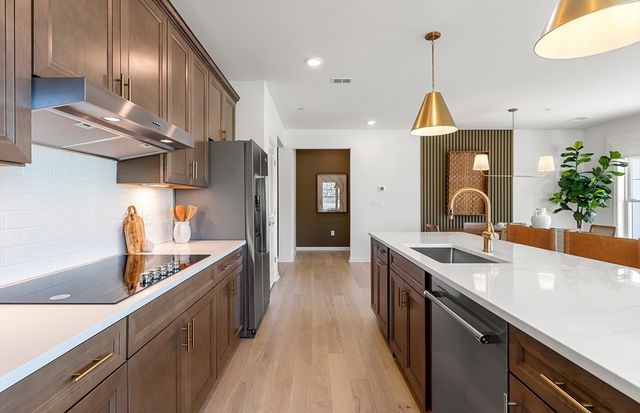 7 Green Street 107, Shrewsbury, MA 01545