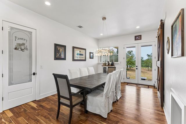 143 W Tanglebriar CT, Bastrop, TX 78602