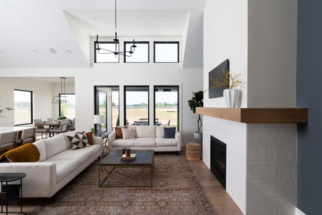 2317 N Sagebrush St, Wichita, KS 67230