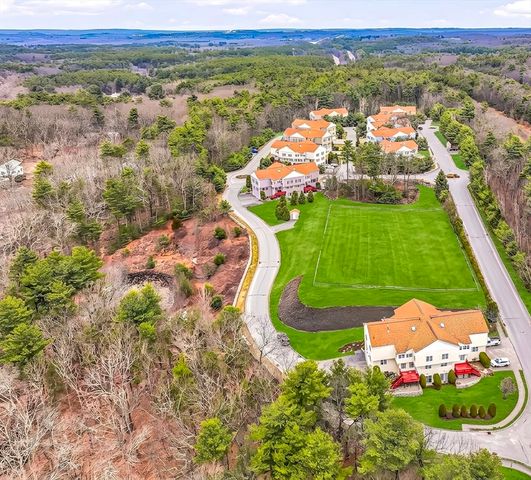 4 Patriots Blvd 4, Hopkinton, MA 01748