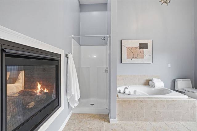 4 Patriots Blvd 4, Hopkinton, MA 01748