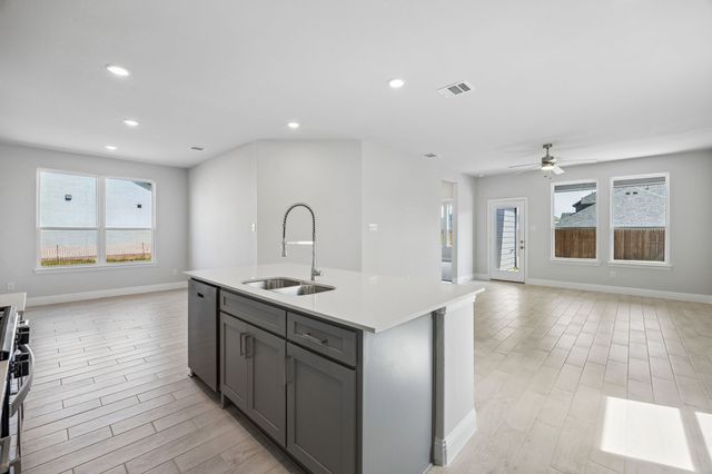 3210 Lucia Way, Princeton, TX 75407
