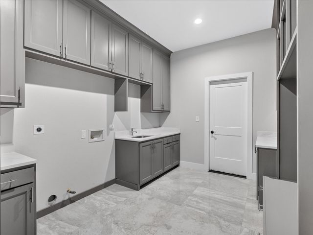 3061 Selma Lane, Farmers Branch, TX 75234