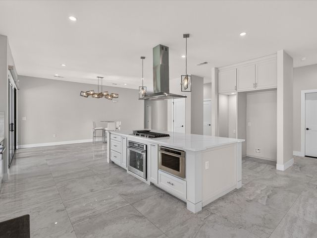 3061 Selma Lane, Farmers Branch, TX 75234